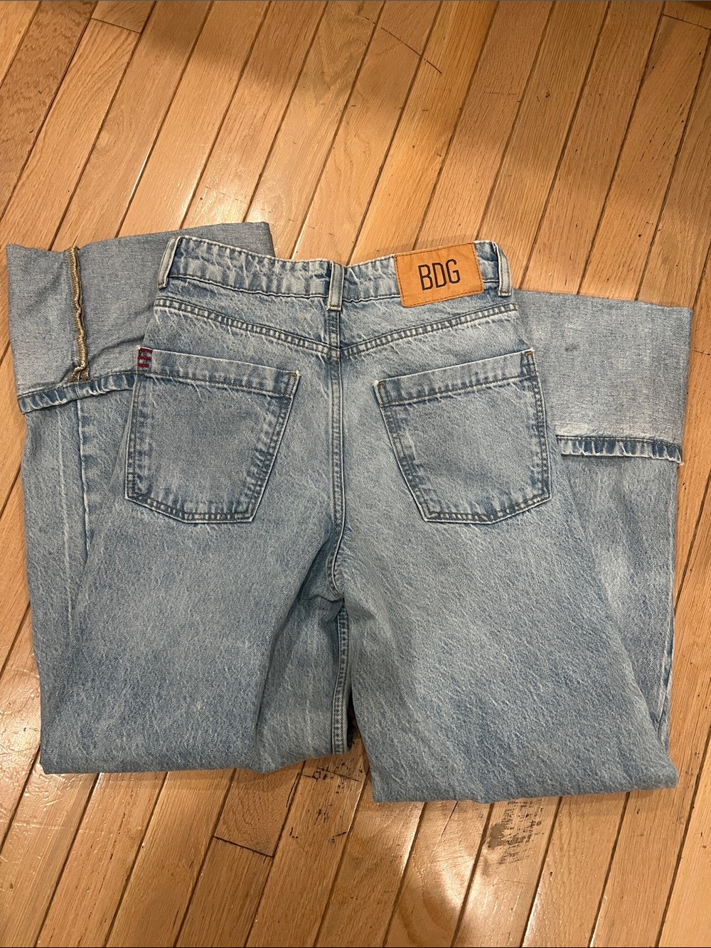 Women’s jeans